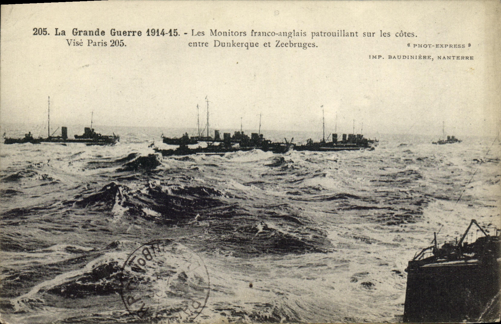 VINTAGE POSTCARD Boat War the Great War free English Monitors patrolling on the dimensions between Dunkirk and Zeebruges