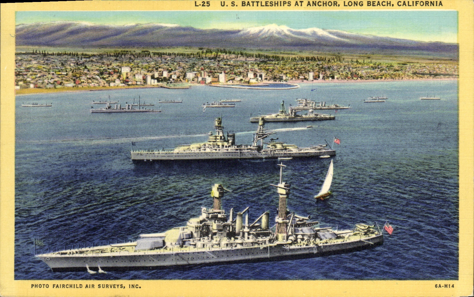 Guerra los E E U U  Batteleships del barco de la POSTAL de la VENDIMIA en el ancla Long Beach California