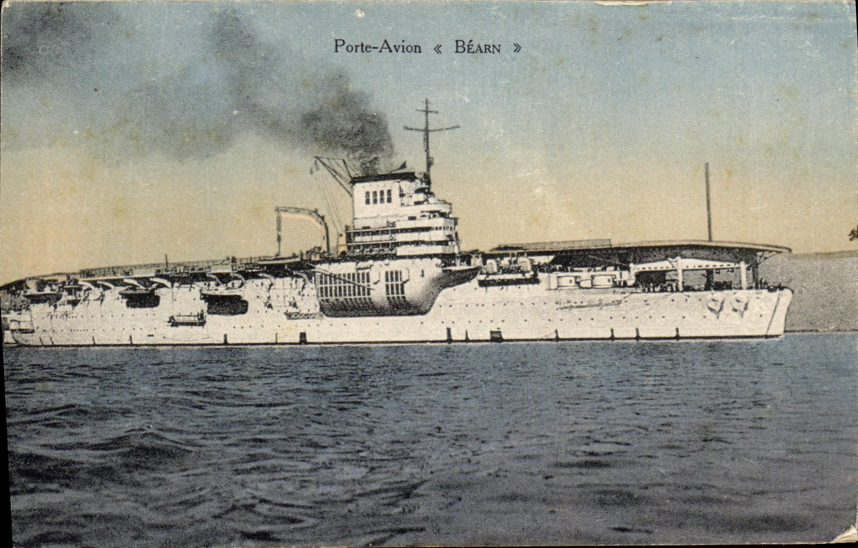 VINTAGE POSTCARD Bateau War Carries Bearn Plane