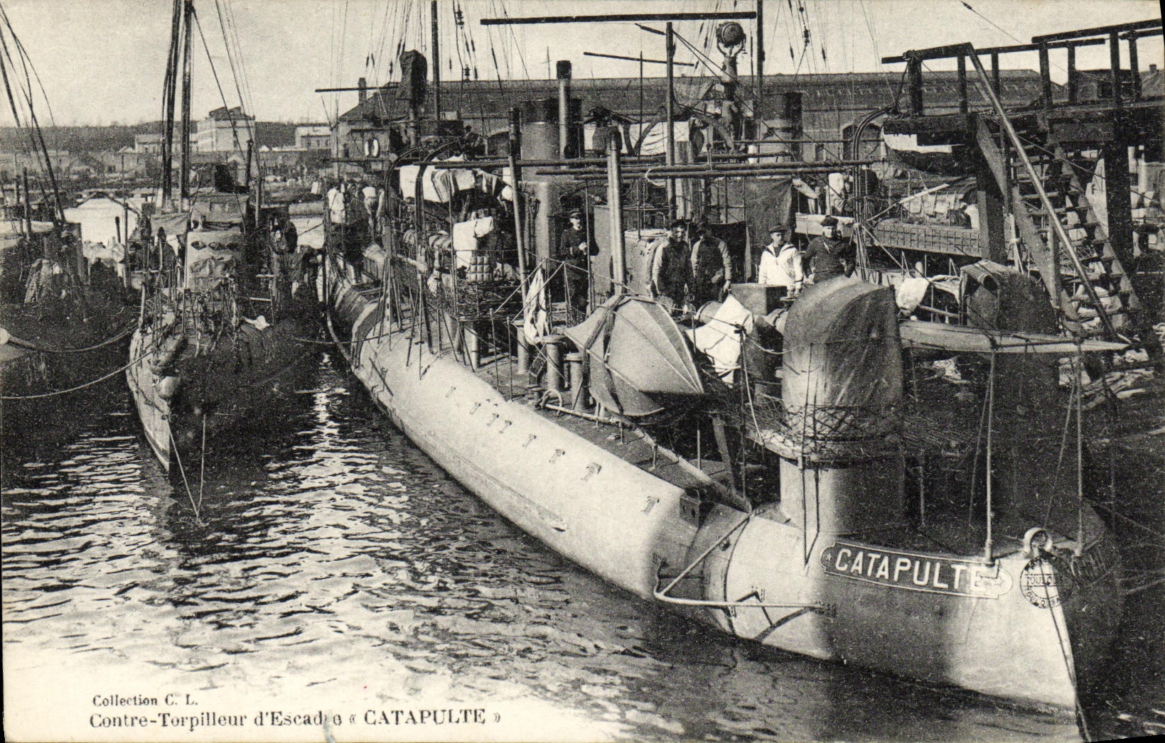 VINTAGE POSTCARD Bateau War Against Destroyer D Escadire Catapults