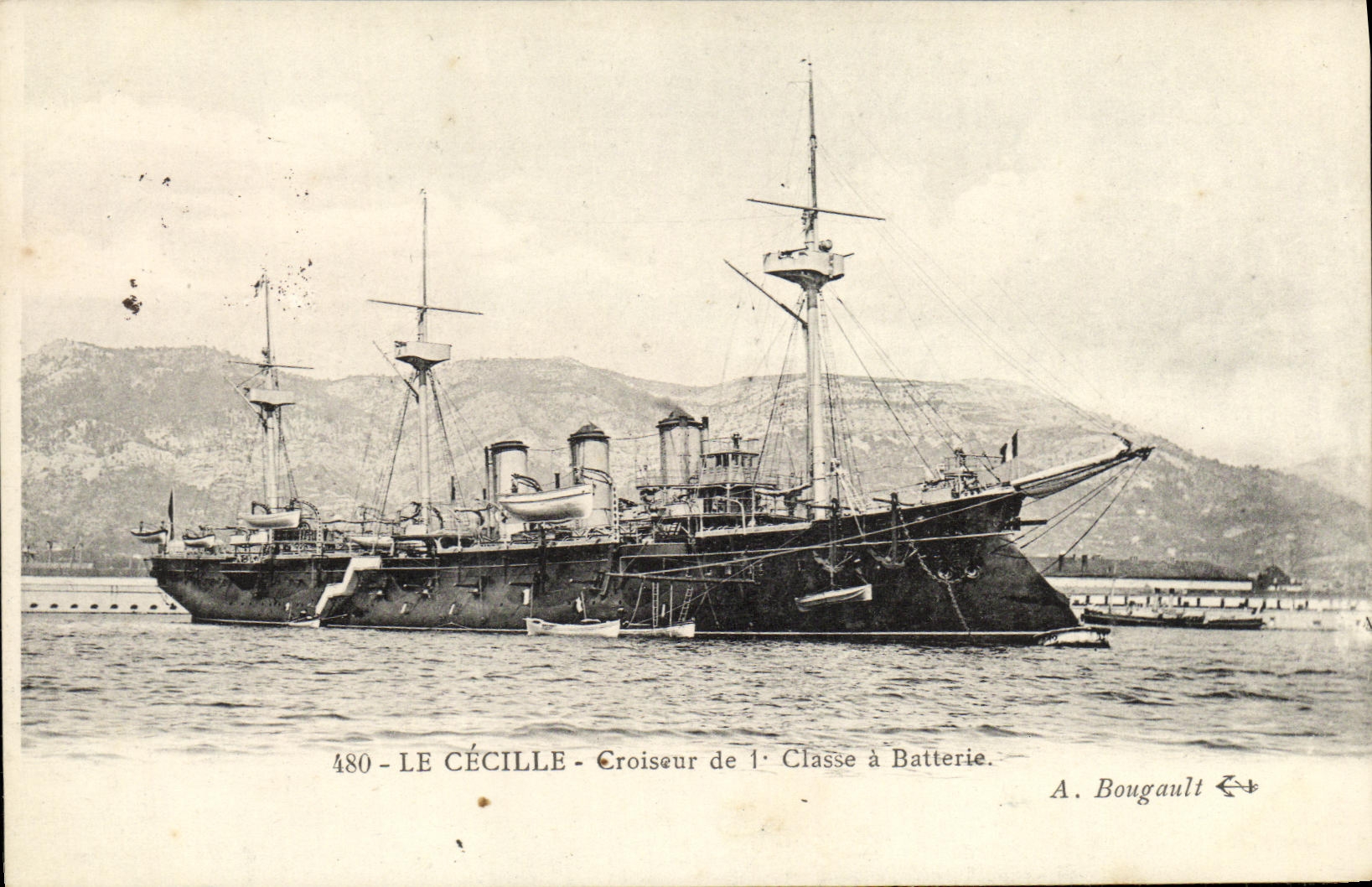 VINTAGE POSTCARD Bateau War the Cecile Croiseur of 1st Class has Batterie