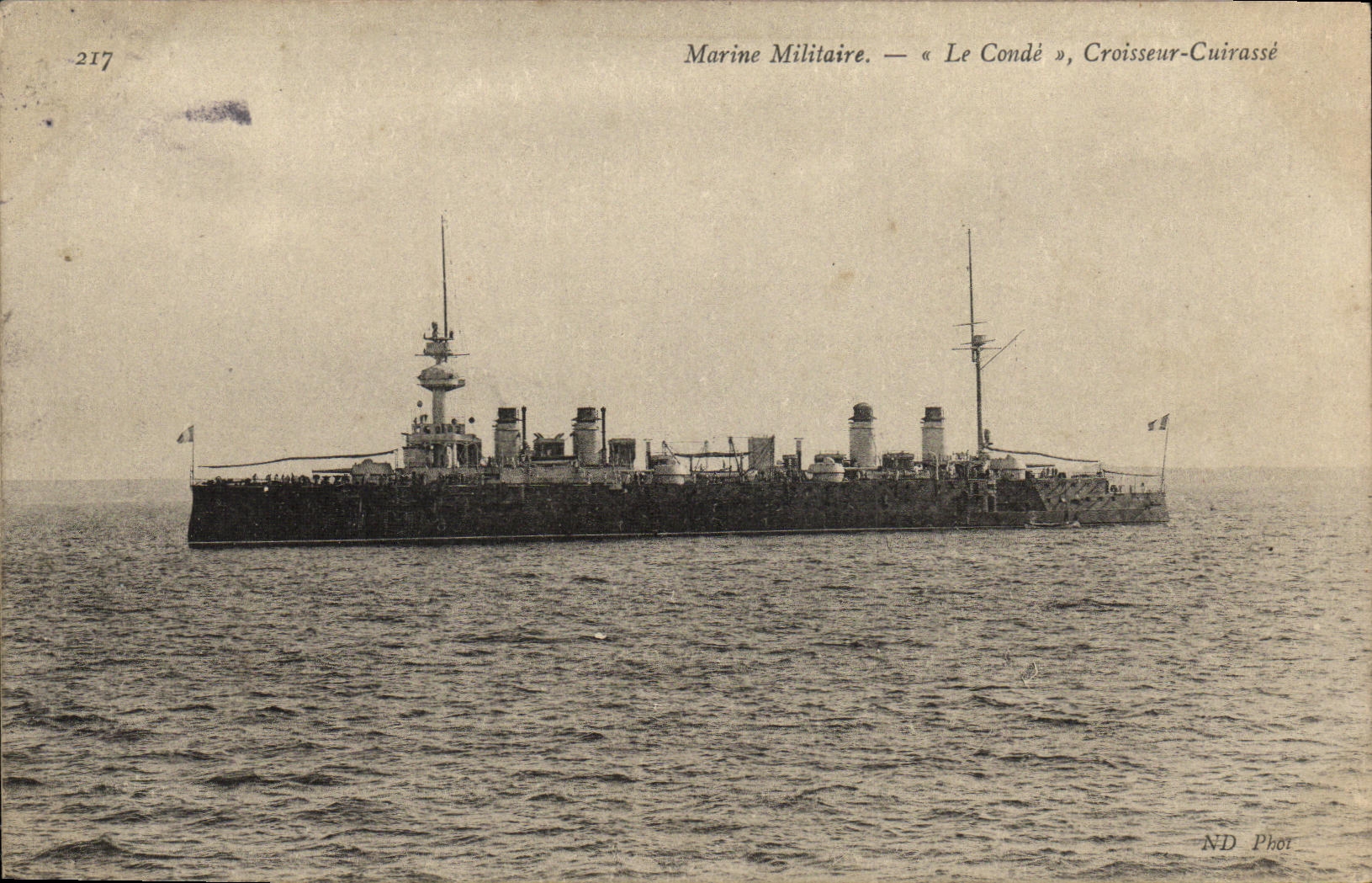 VINTAGE POSTCARD Bateau War the Cop Cruiser Armours