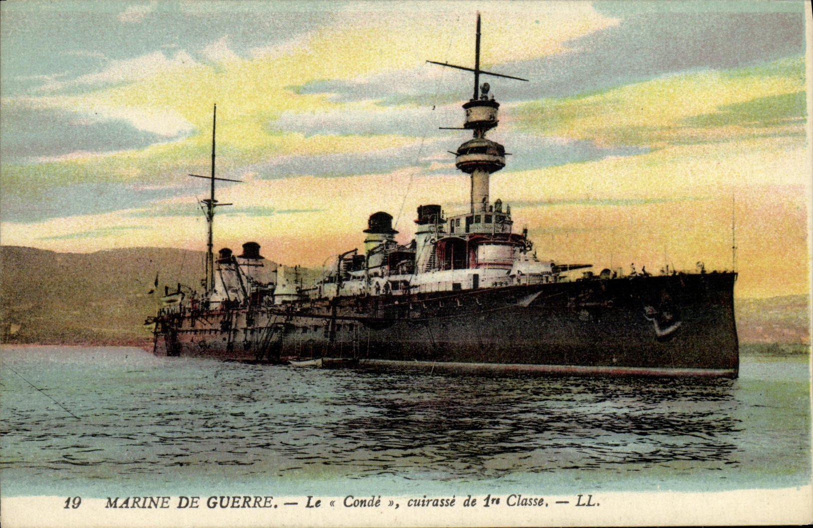 VINTAGE POSTCARD Bateau War Navy the Cop Armours 1st class