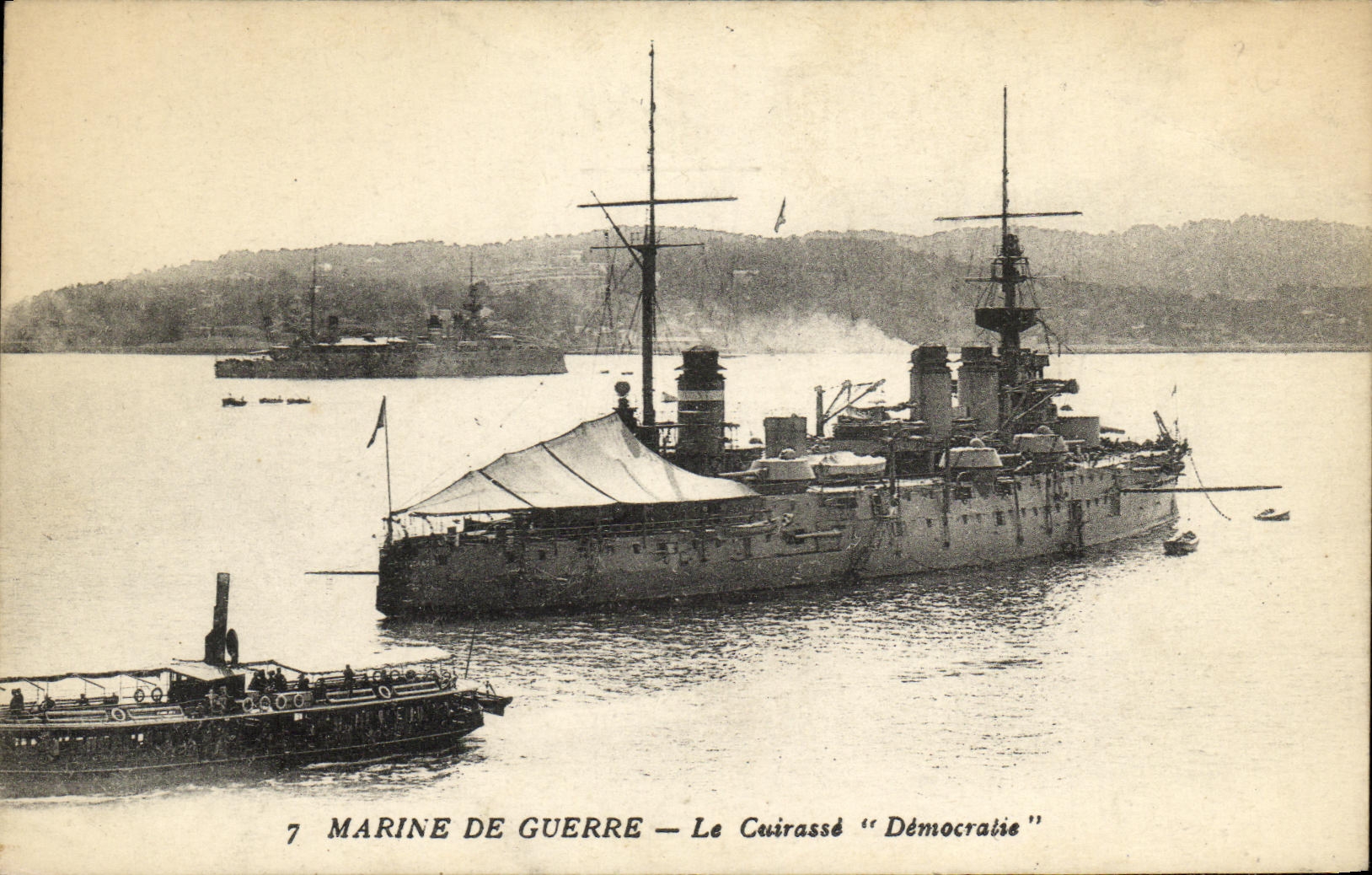 VINTAGE POSTCARD Boat War Navy the Armor Democracy