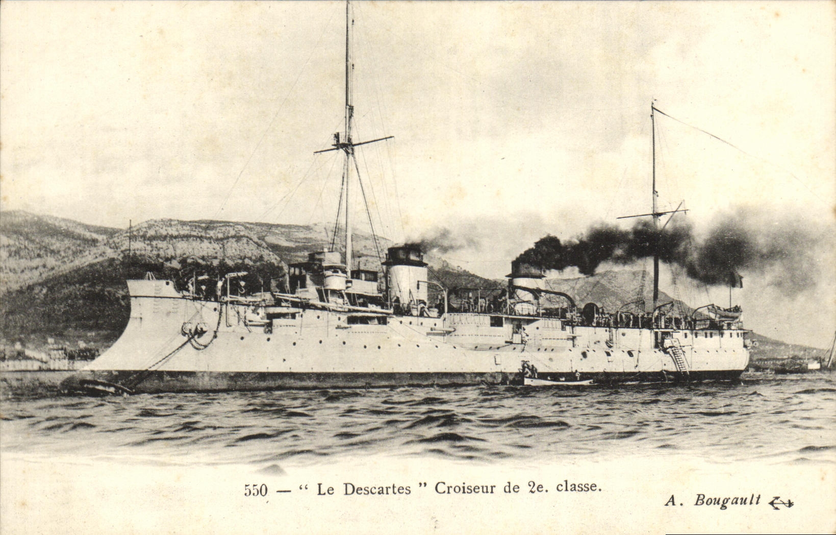 VINTAGE POSTCARD Bateau War French Navy Desaix Croiseur Armours 2nd class
