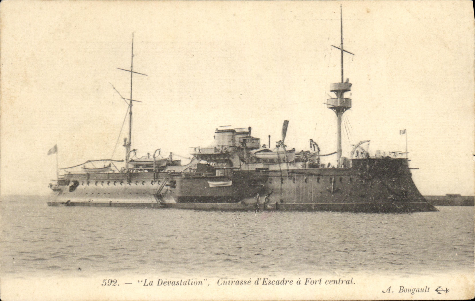 VINTAGE POSTCARD Bateau War devastation Cuirasse D squadron has strong exchange