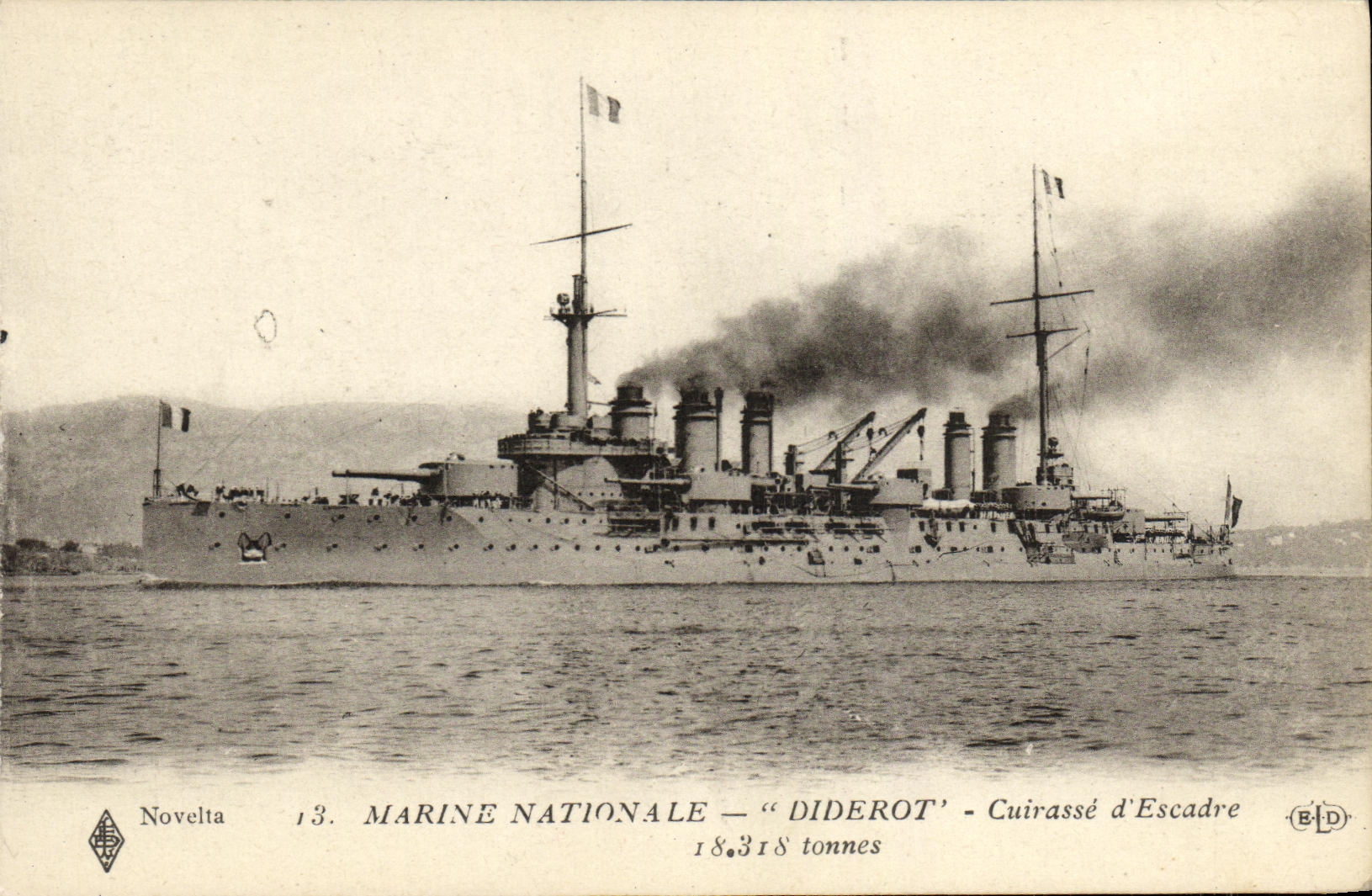 VINTAGE POSTCARD Bateau War Diderot National marine Armours D Escadre