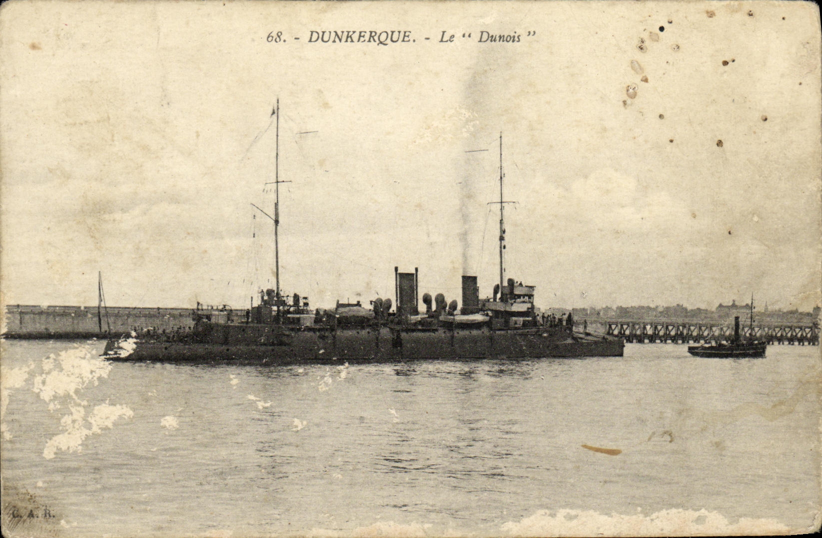 VINTAGE POSTCARD Boat Dunkirk War Dunois