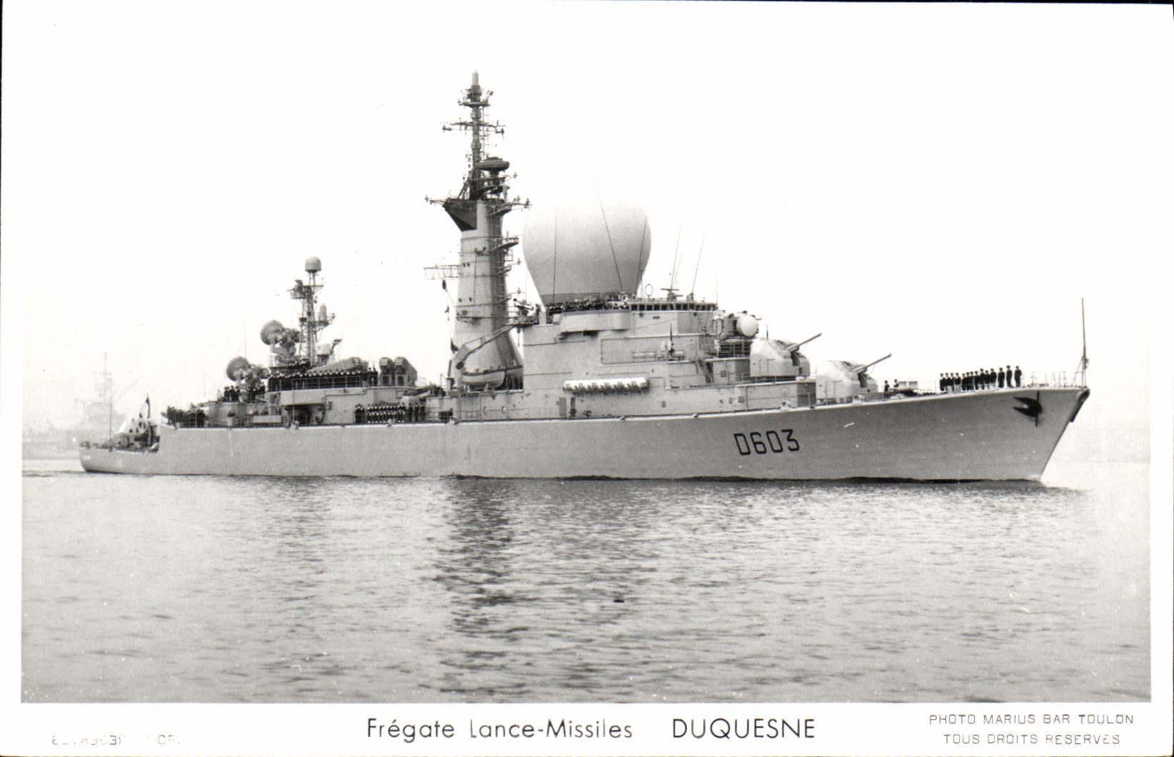 MODERN CARD Bateau War Frigate Launches Duquesne Missiles