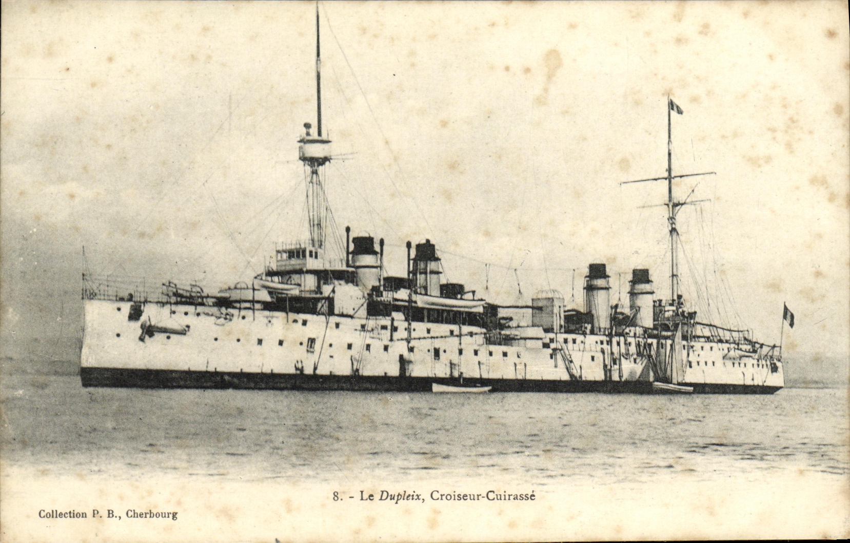 VINTAGE POSTCARD Bateau War Dupleix Croiseur Armours