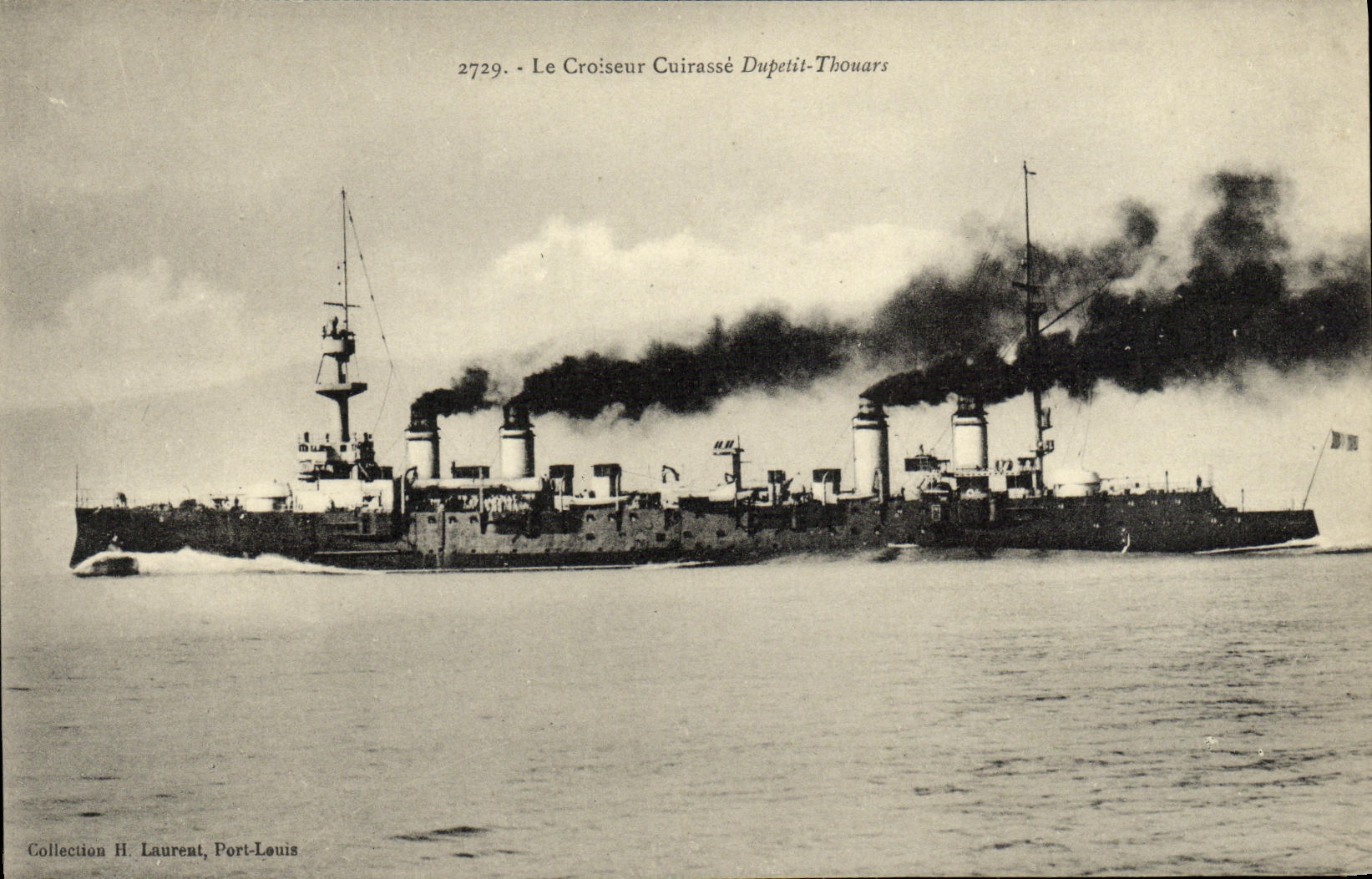 VINTAGE POSTCARD Bateau War the Cruiser Armours Dupetit Thouars