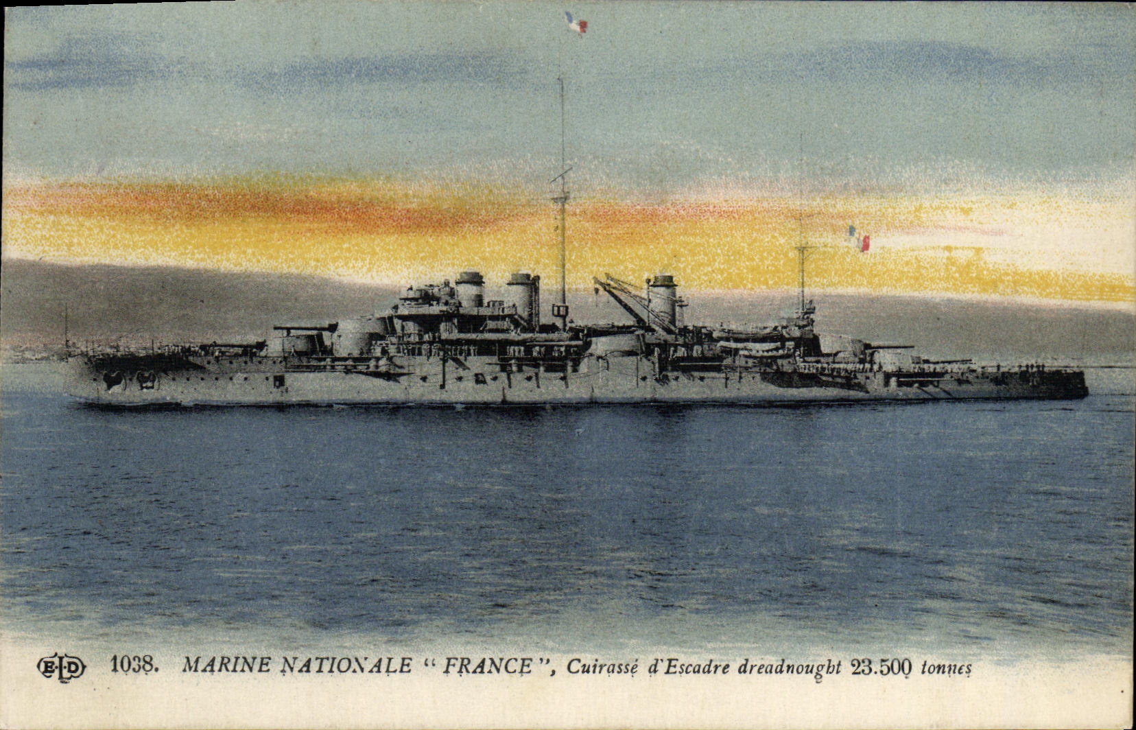 VINTAGE POSTCARD Bateau War National Nostril France Armours D Escadre