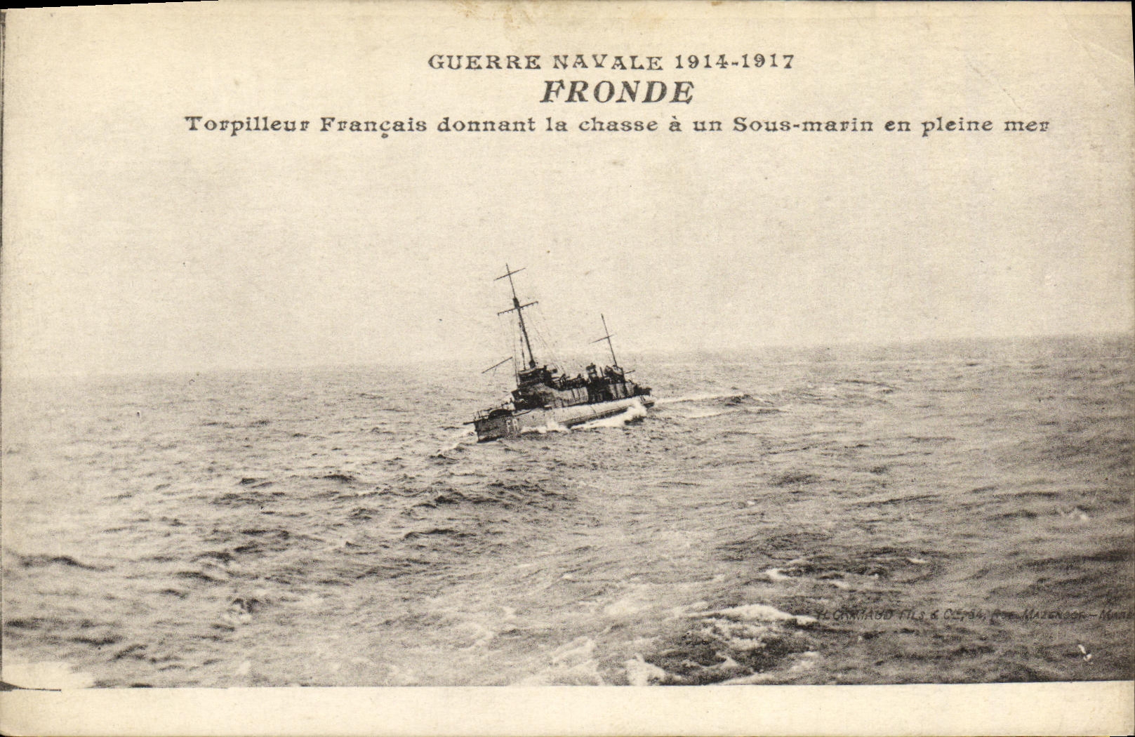 VINTAGE POSTCARD Bateau War Sling French Destroyer Giving Hunting has a Submarine into Full