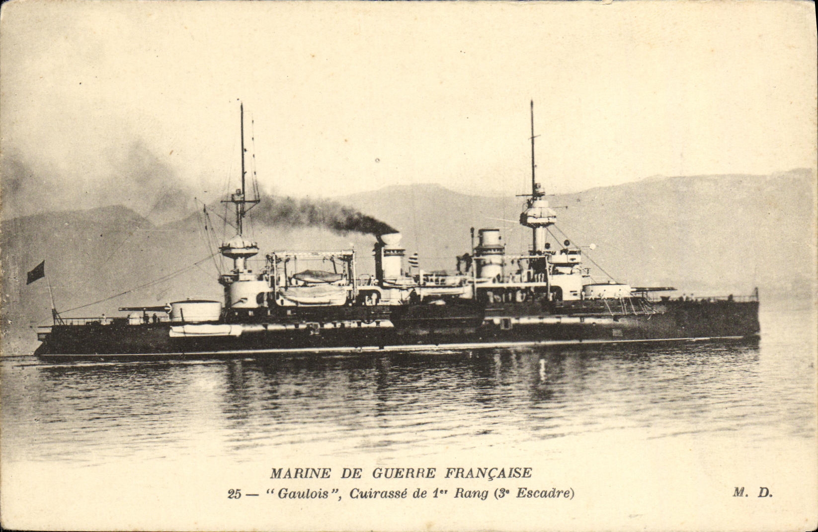 VINTAGE POSTCARD Bateau War Gallic French Navy Armours 1st rank