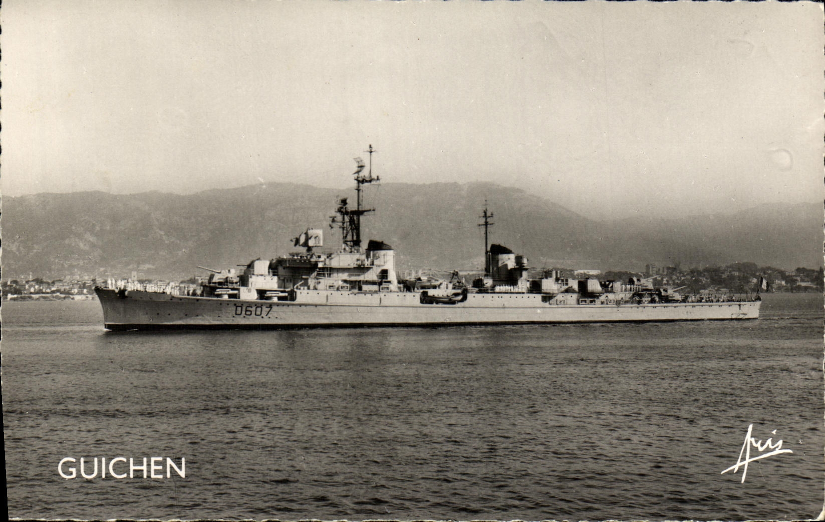MODERN CARD Boat War Guichen light Cruiser