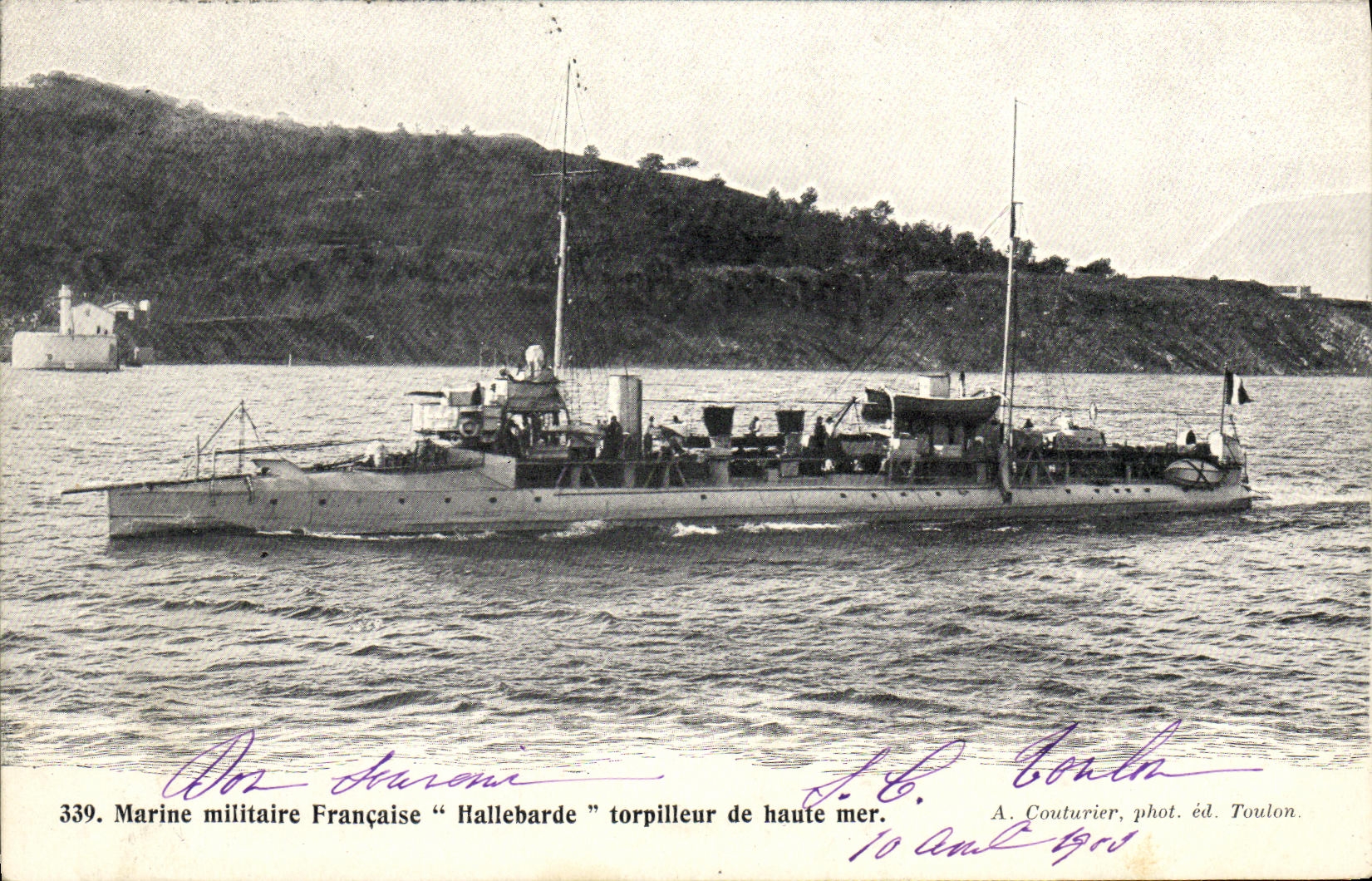 VINTAGE POSTCARD Boat War Navy Franceise Halberd Destroyer of Open sea