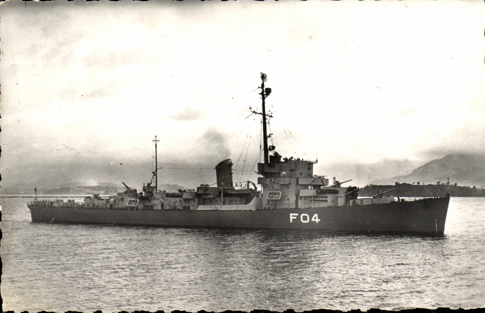 MODERN CARD Boat Hova War