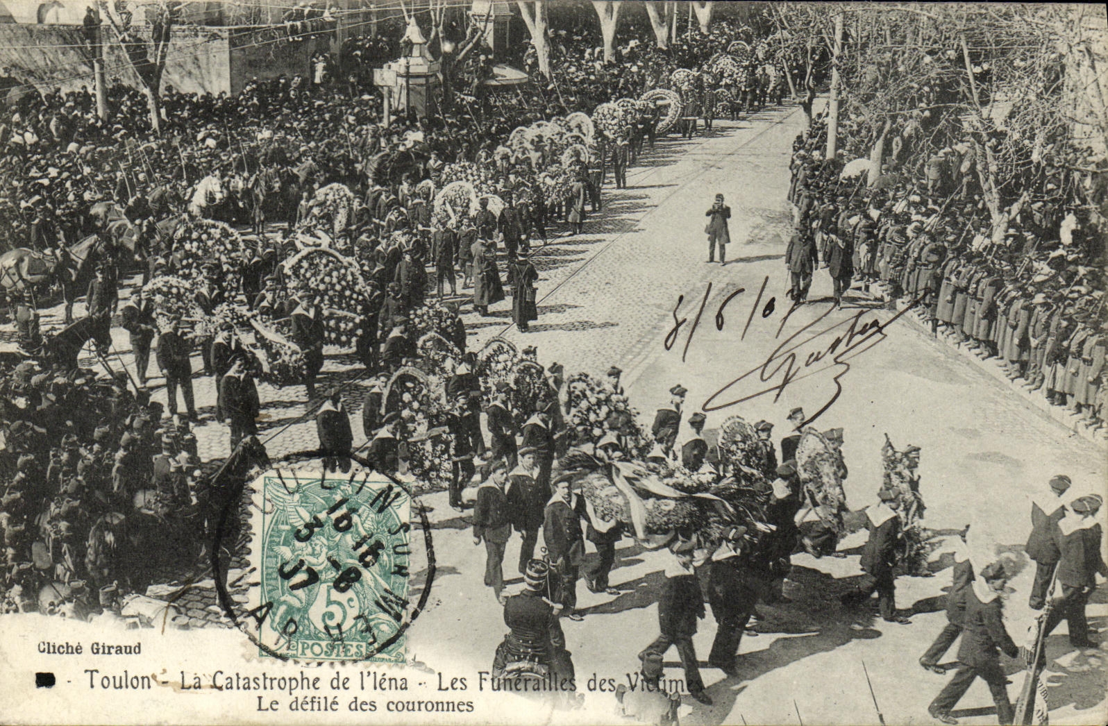 VINTAGE POSTCARD Boat Toulon War the Catastrophe of L Iena Funeral of the victims the procession of the crowns