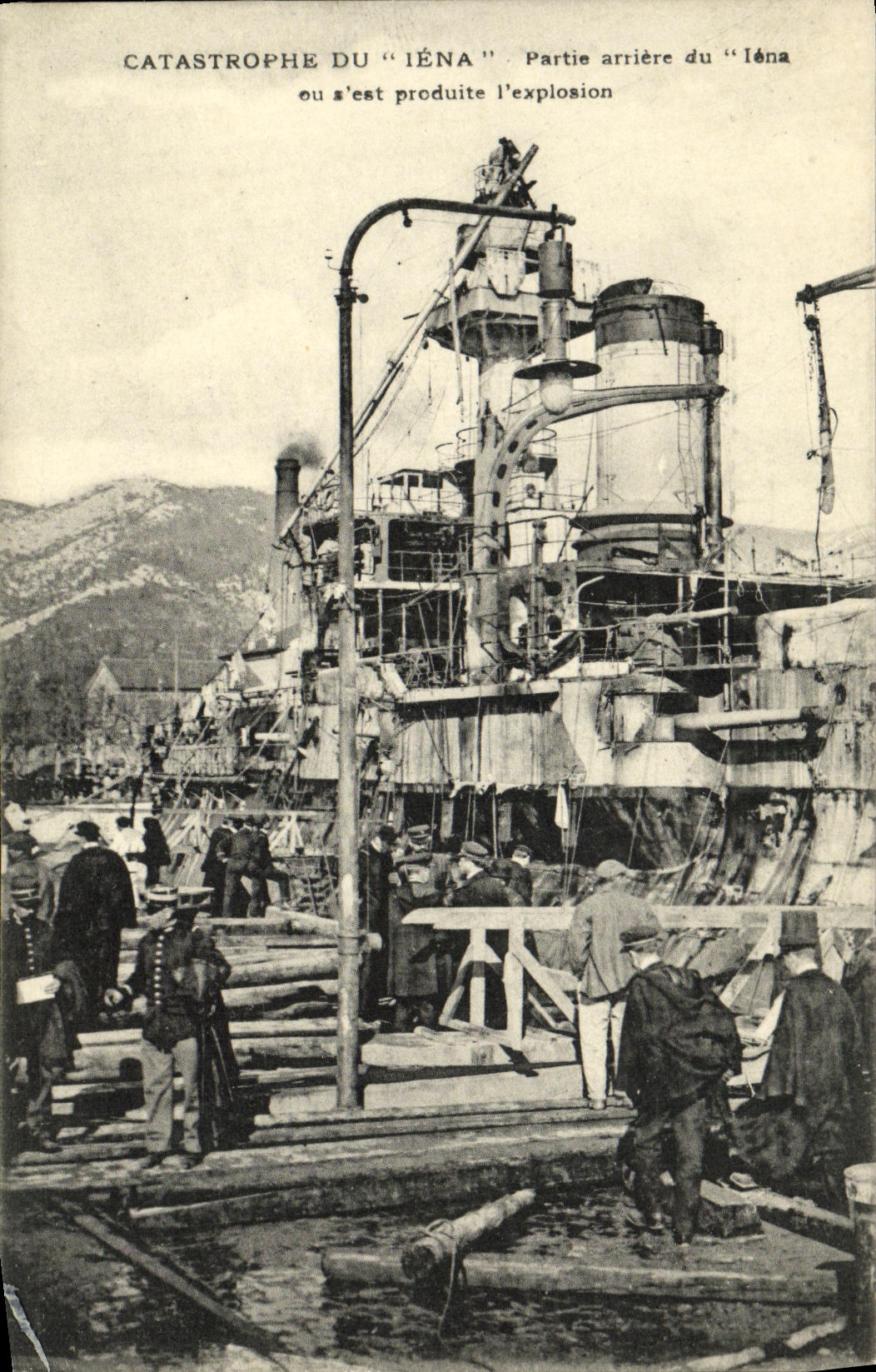 VINTAGE POSTCARD Boat War Catastrophe Of Back Iena Left Iena or S is produced L explosion