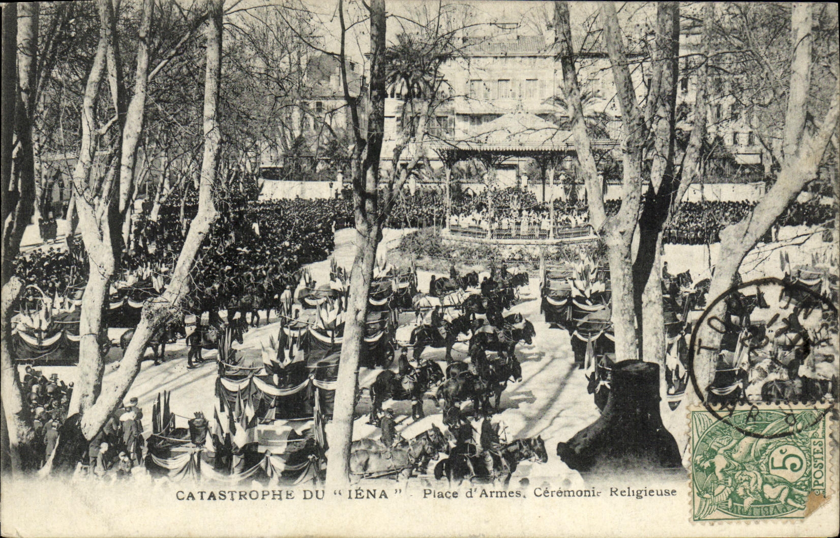 VINTAGE POSTCARD Catastrophe Of Iena Places D Armes Religious ceremony Toulon Boat
