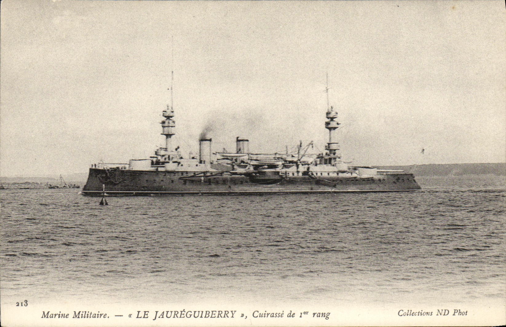 CPA Bateau Guerre Marine Militaire Le Jaureguiberry Cuirasse de 1er rang