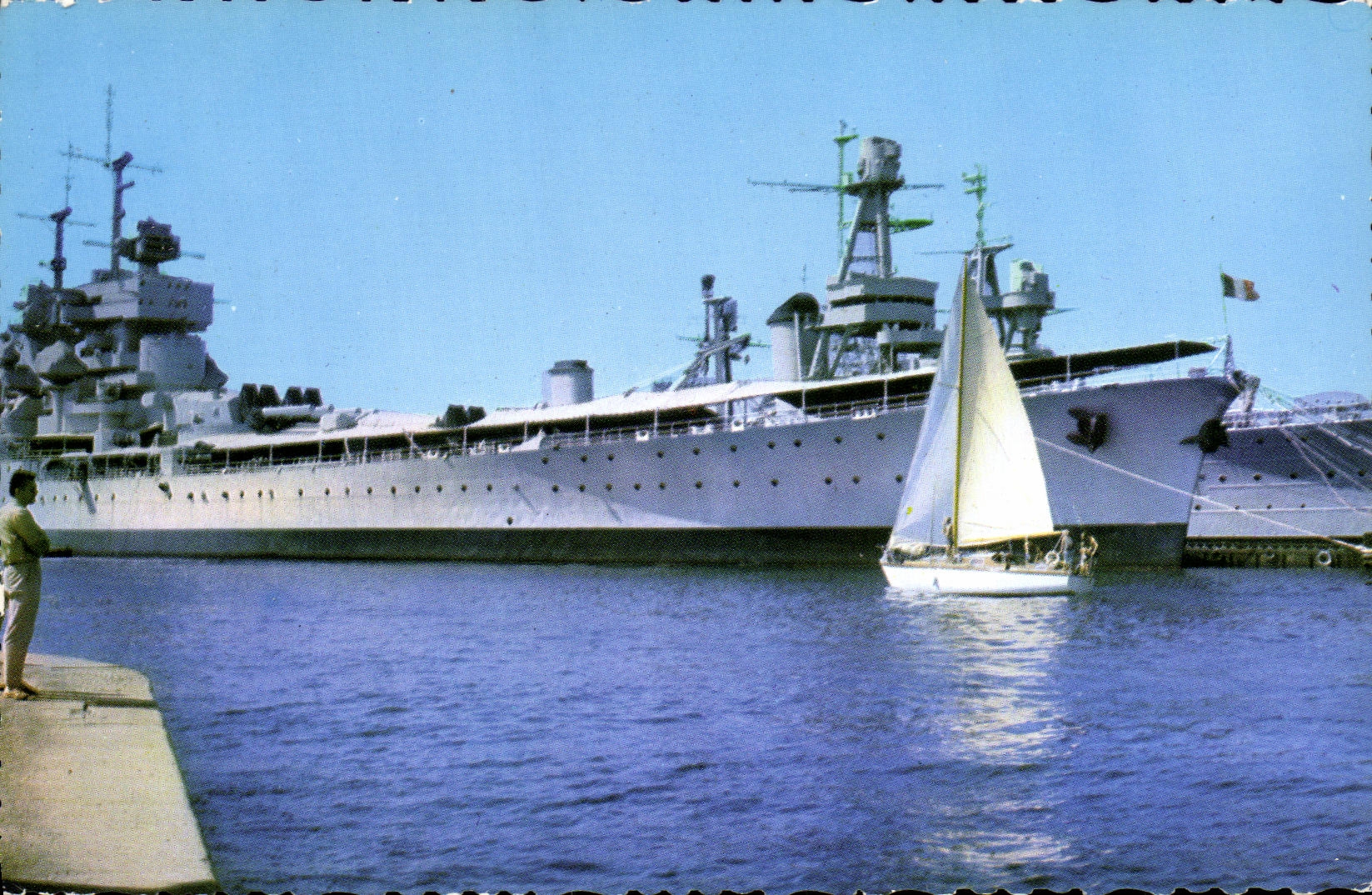 MODERN CARD Boat Toulon War the Port and the Jean Bart
