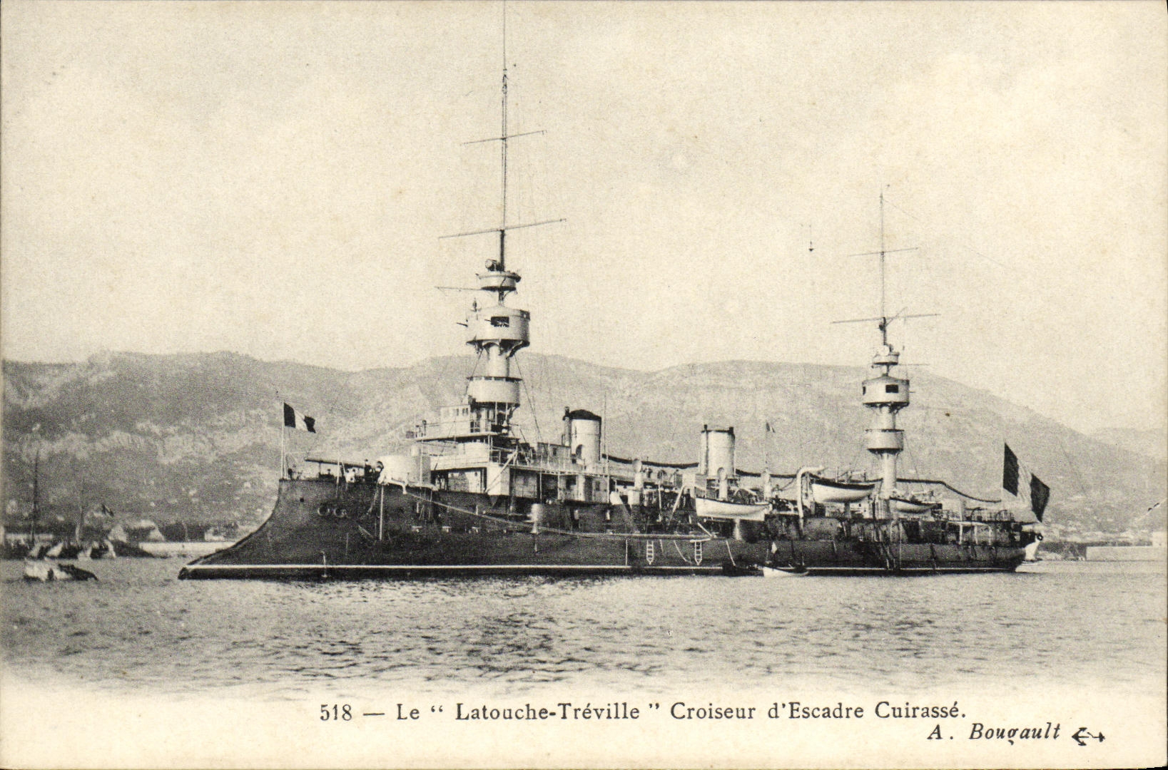 VINTAGE POSTCARD Bateau Latouche Treville Croiseur D squadron Armours