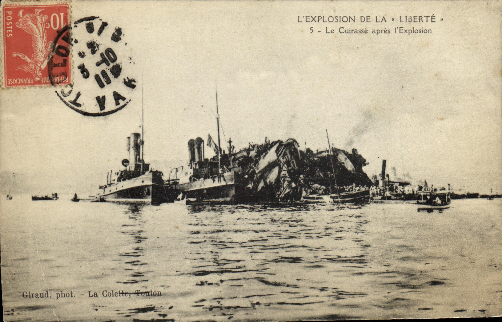 VINTAGE POSTCARD Bateau Explosion of Freedom Armours after L explosion