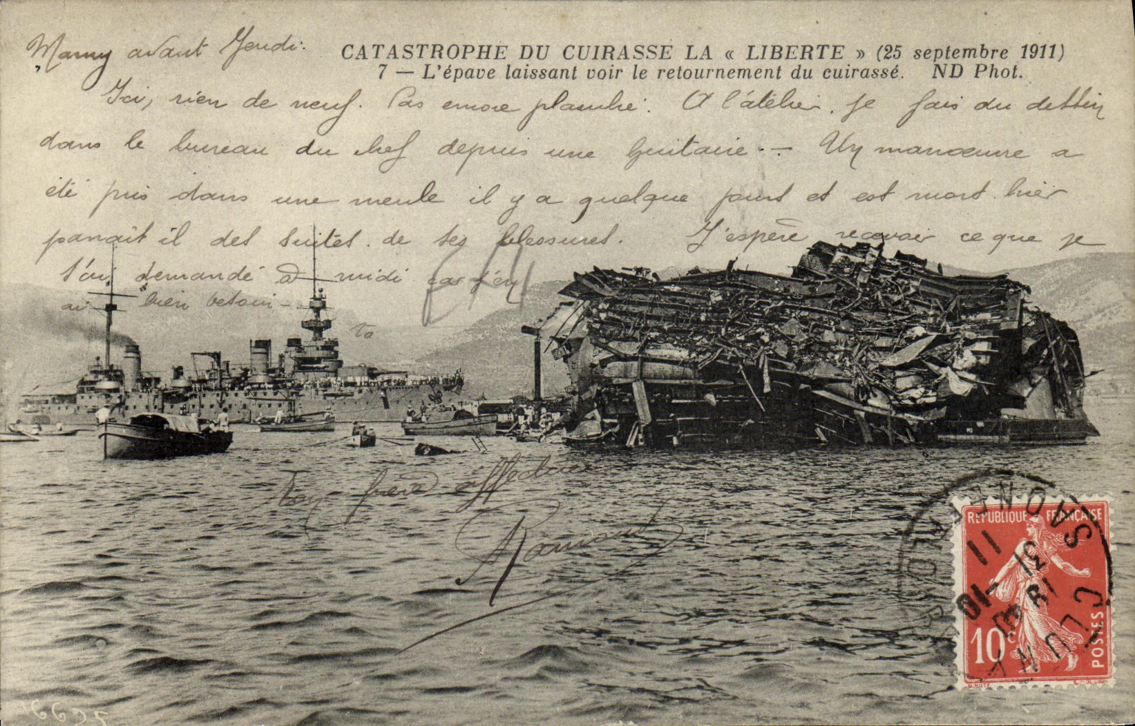 VINTAGE POSTCARD Boat Catastrophe of Freedom stray Toulon L letting see the reversal of the armor