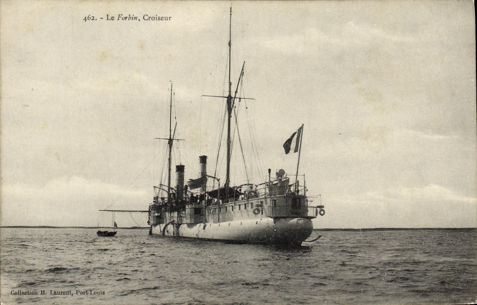 VINTAGE POSTCARD Boat the cruiser scout