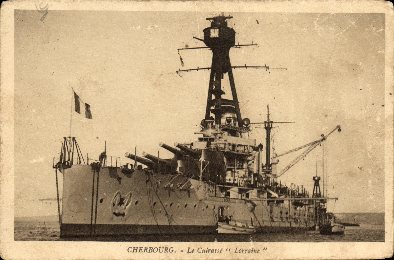 Barco de Cherbourg de la POSTAL de la VENDIMIA la armadura de Lorena