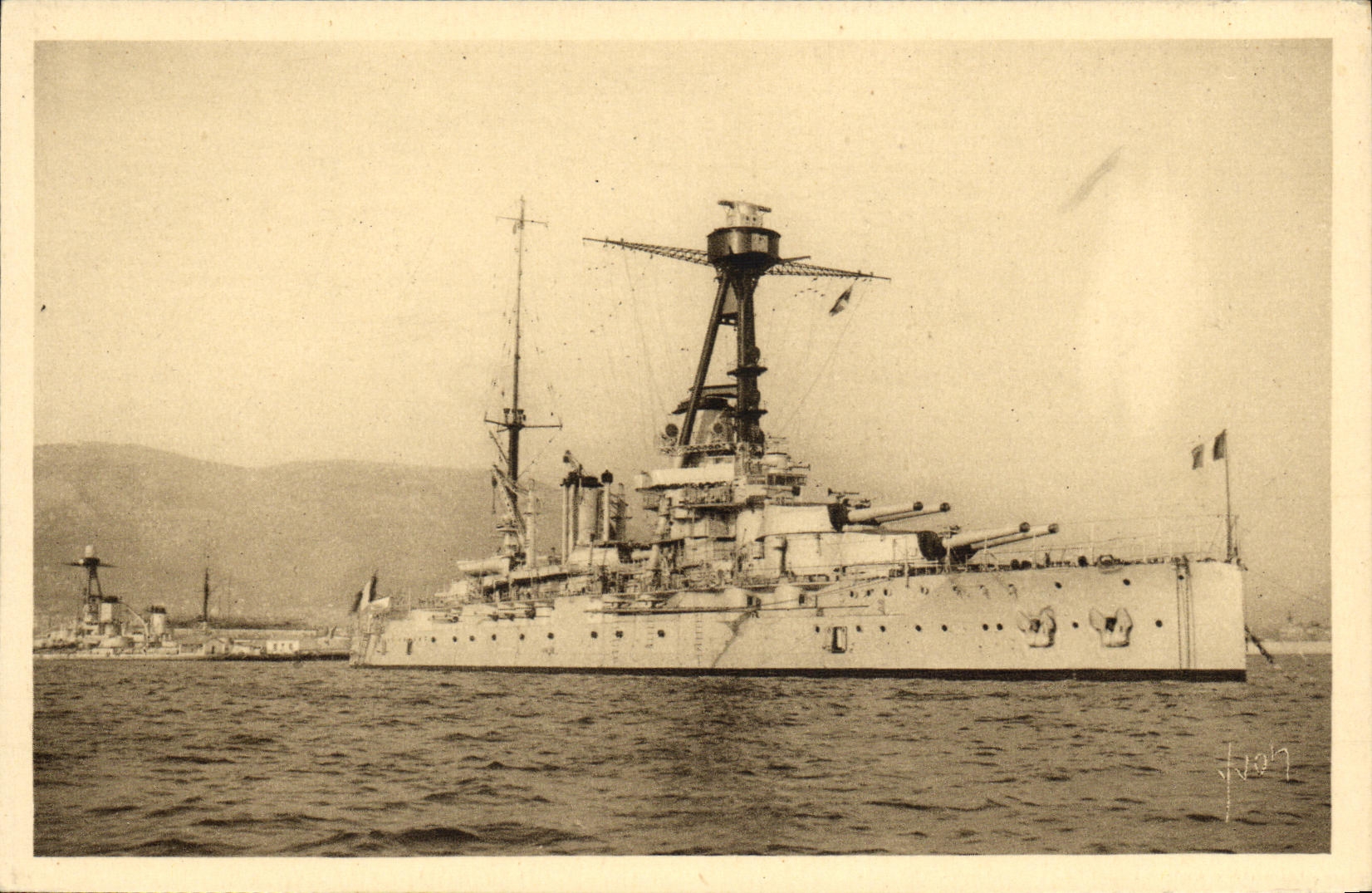 CPA Bateau Cuirasse Lorraine Toulon