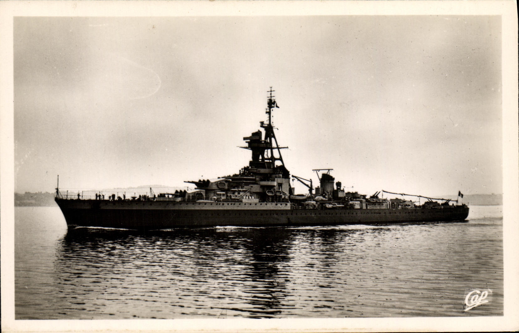 VINTAGE POSTCARD Boat Montcalm Cruiser