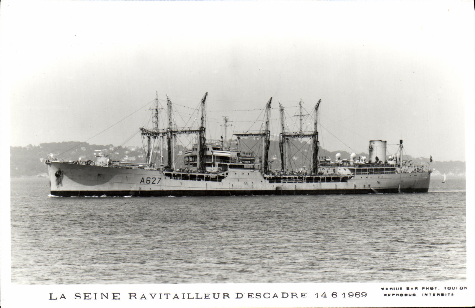 MODERN CARD Boat War the Seine supply craft D squadron 1969