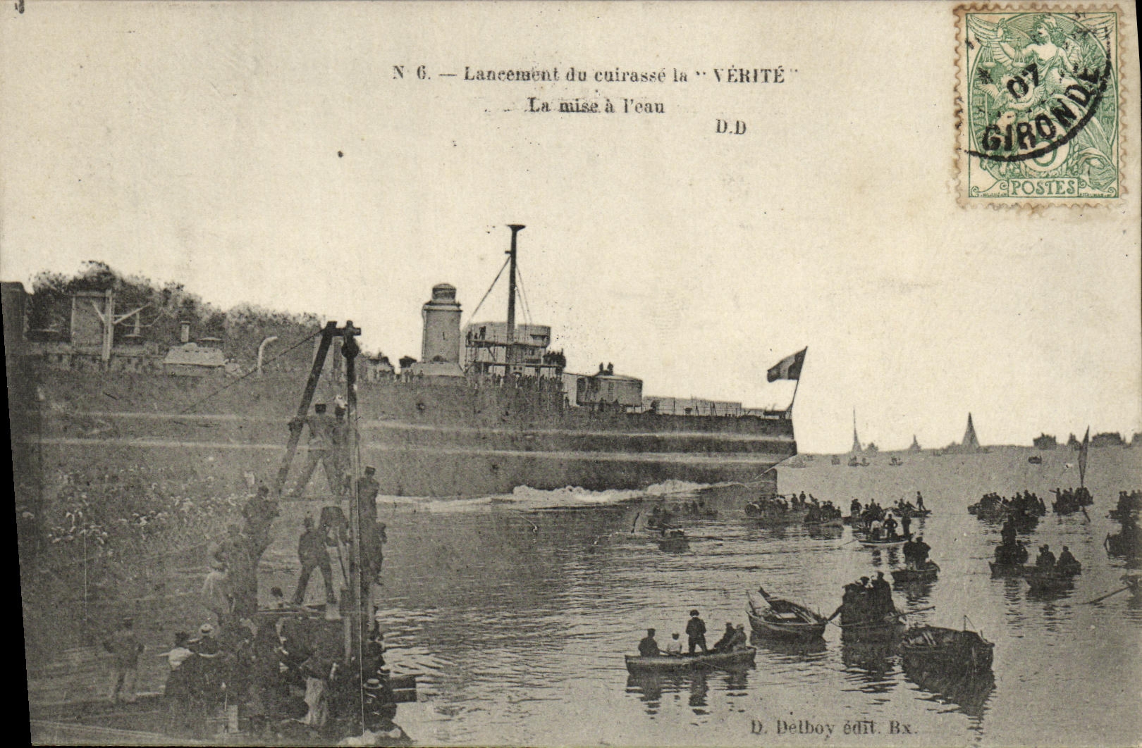 VINTAGE POSTCARD Bateau War launching of the Verite armor the setting has L water