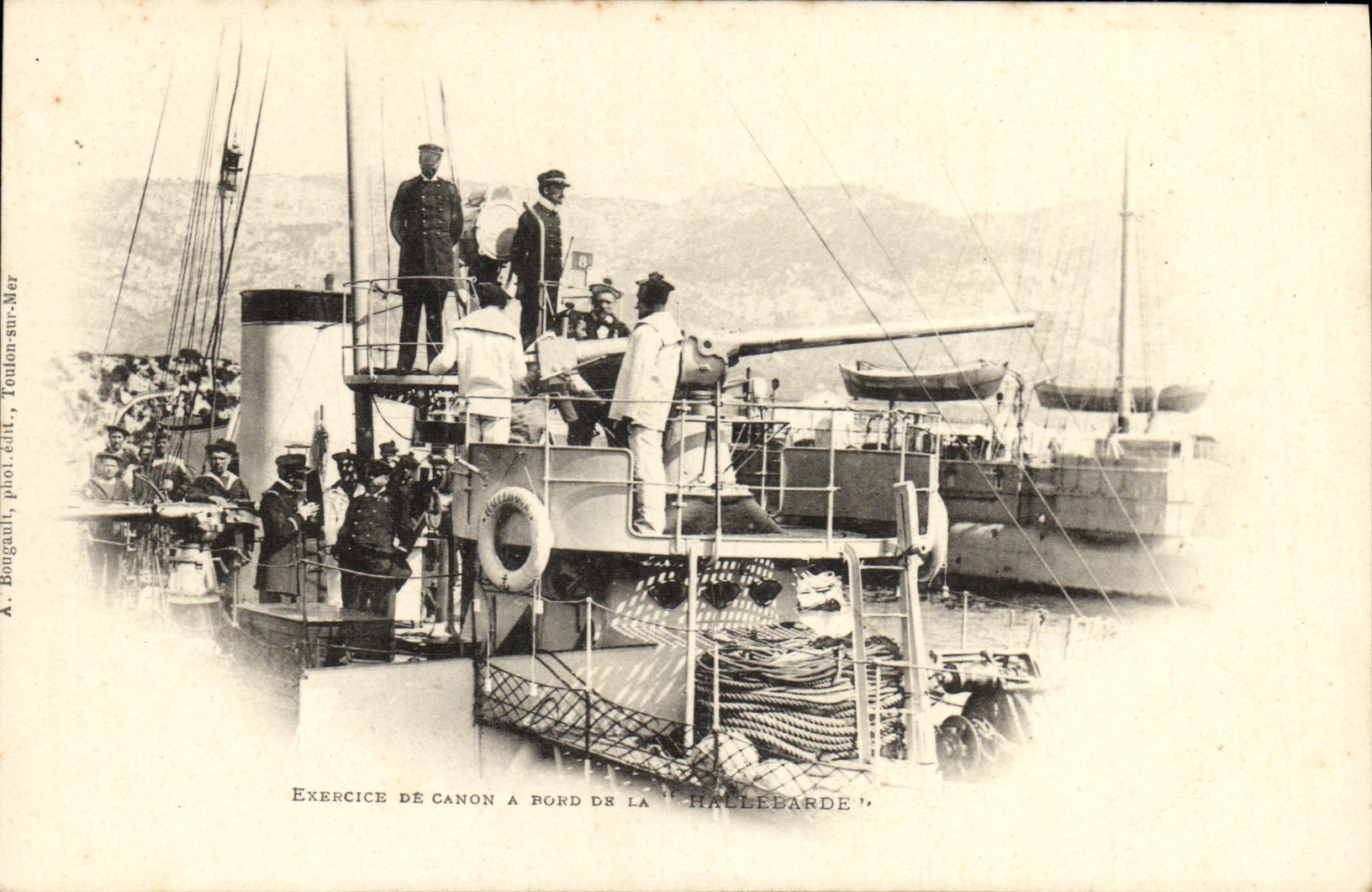 VINTAGE POSTCARD Bateau War Exercise has edge of the Halberd
