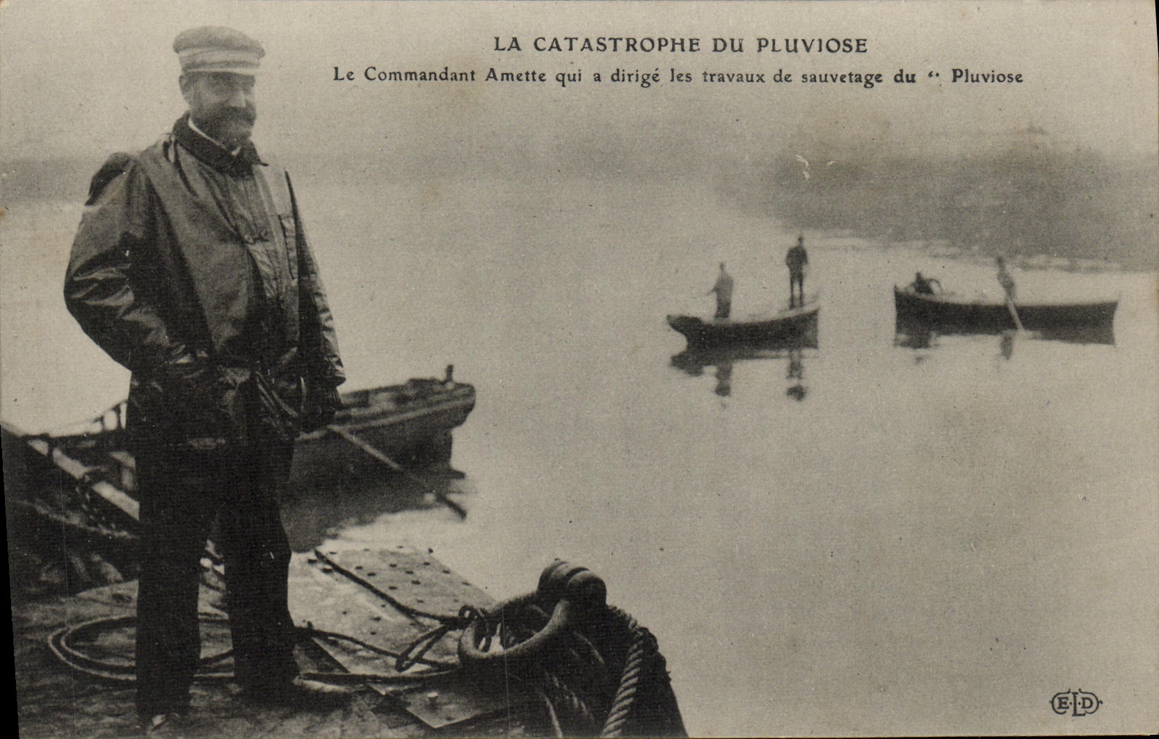 VINTAGE POSTCARD Bateau War Catastrophe of Pluviose the commander Amette who has directs work of rescue of Pluviose