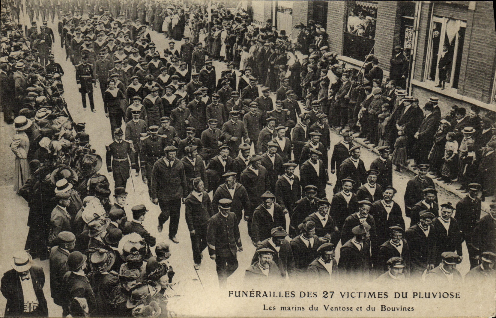 VINTAGE POSTCARD Boat War Catastrophe of Pluviose sailors of Ventose and Bouvines