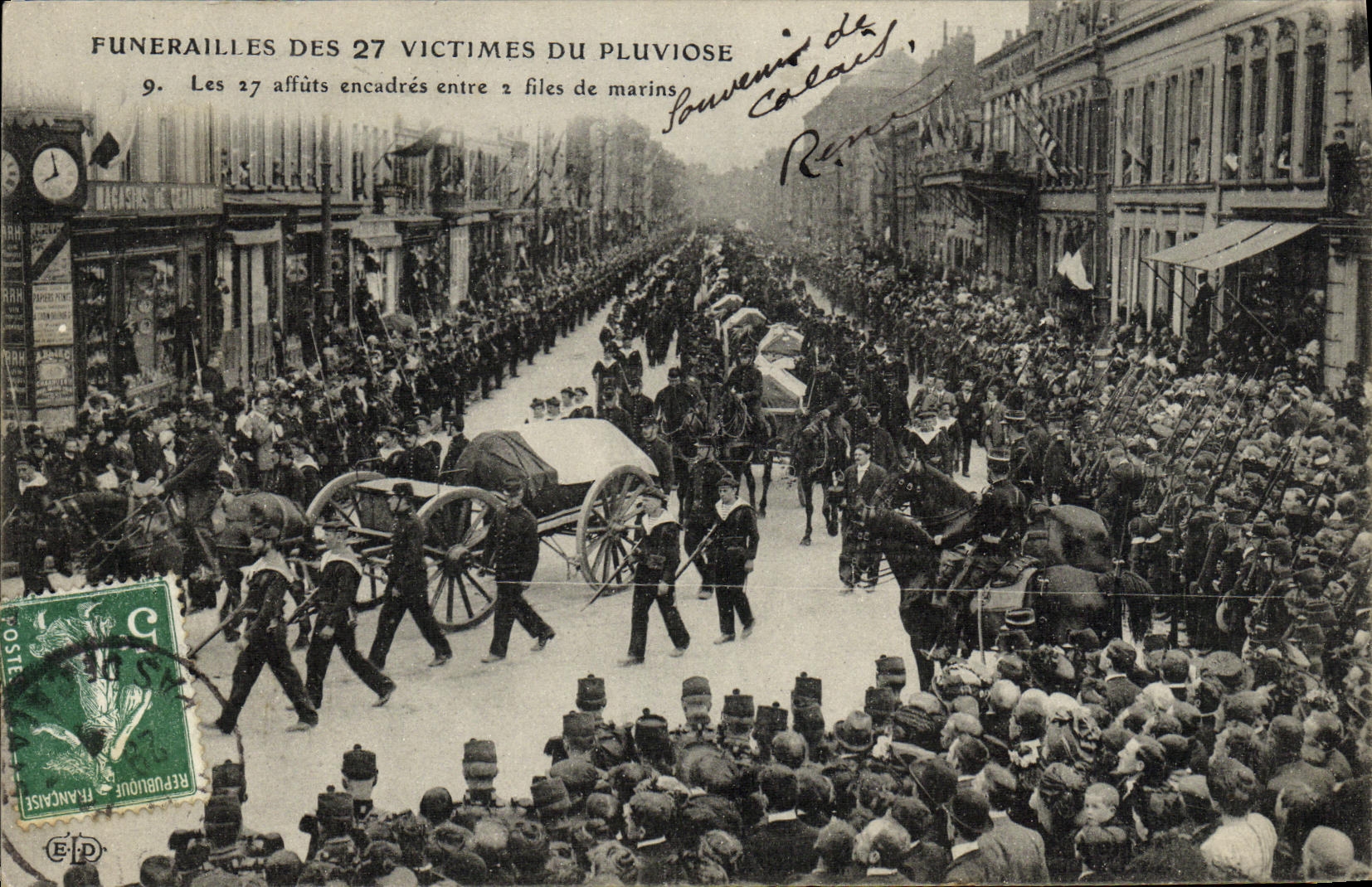 VINTAGE POSTCARD Bateau War Funeral of the 27 victims of Pluviose has Calais the 27 barrels frame between 2 files of sailors