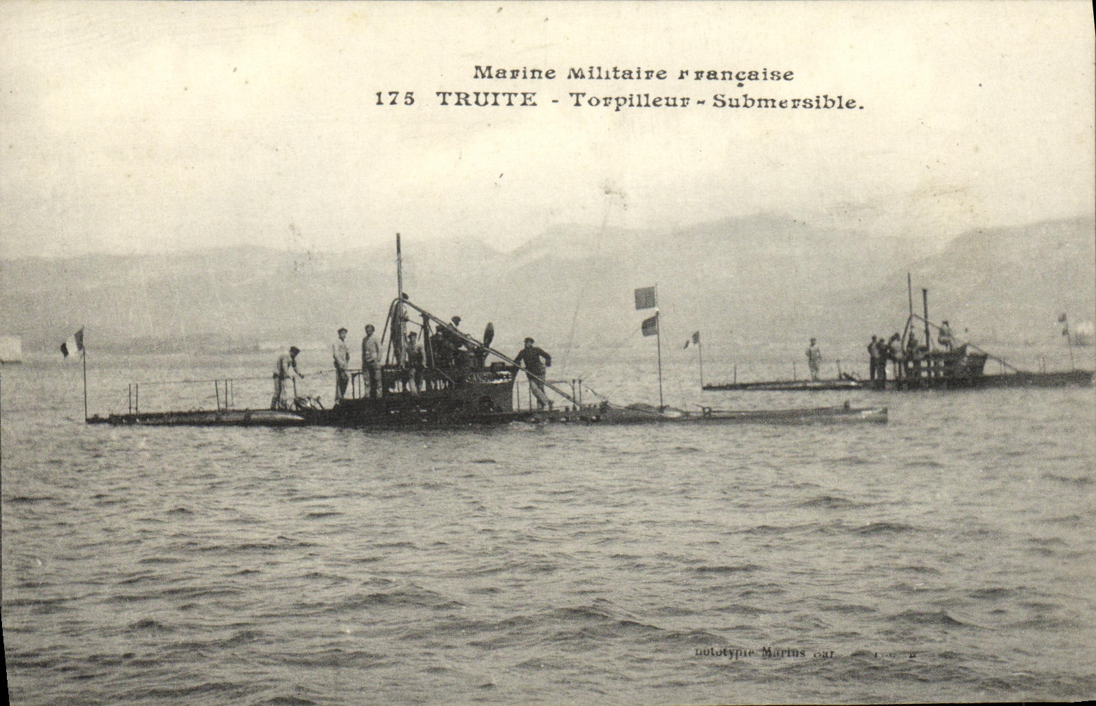 VINTAGE POSTCARD Boat War Trout Sinkable Destroyer Submarine