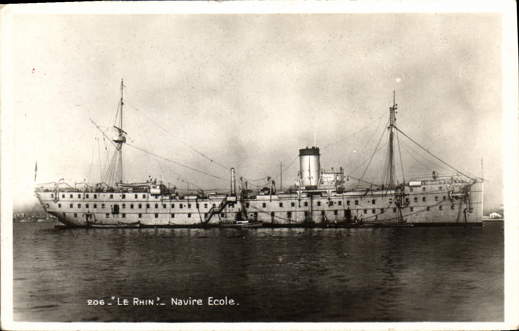 VINTAGE POSTCARD Boat War the Rhine Ship school