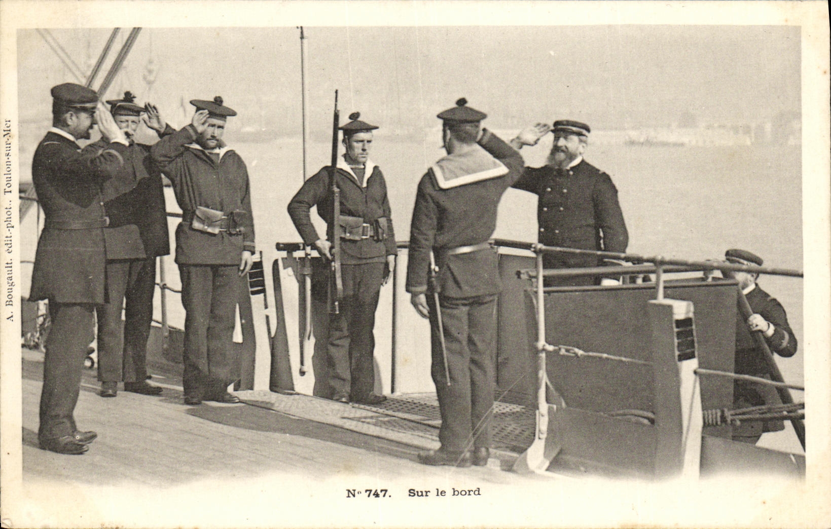 VINTAGE POSTCARD Boat War ur the edge Sailors