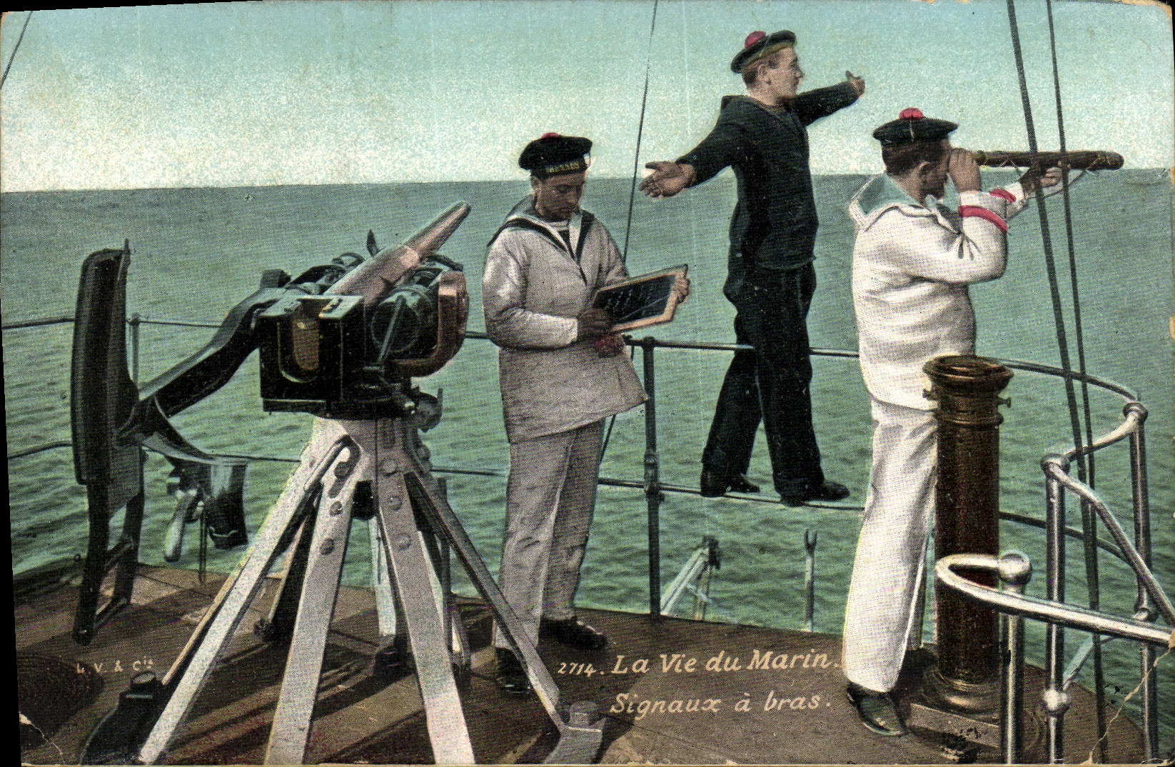 VINTAGE POSTCARD Bateau the life of the Signaux sailor has arm