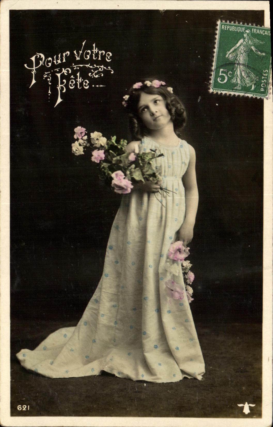 CPA Fantaisie Fleurs Enfant Fille 