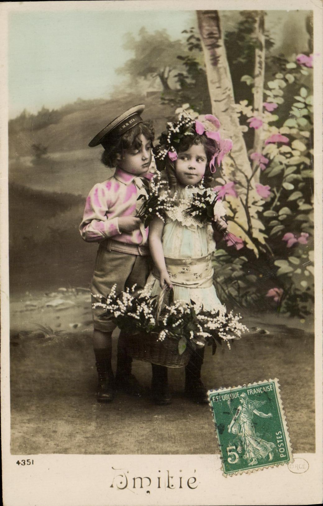 VINTAGE POSTCARD Fantasy Children Friendship