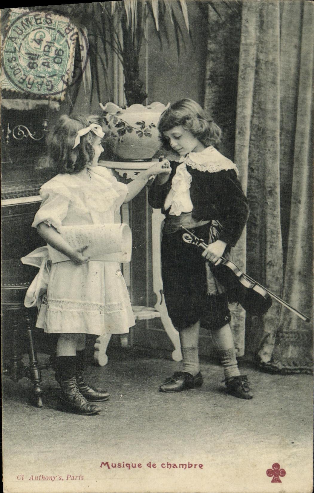 VINTAGE POSTCARD Fantasy Child Chamber music Violin