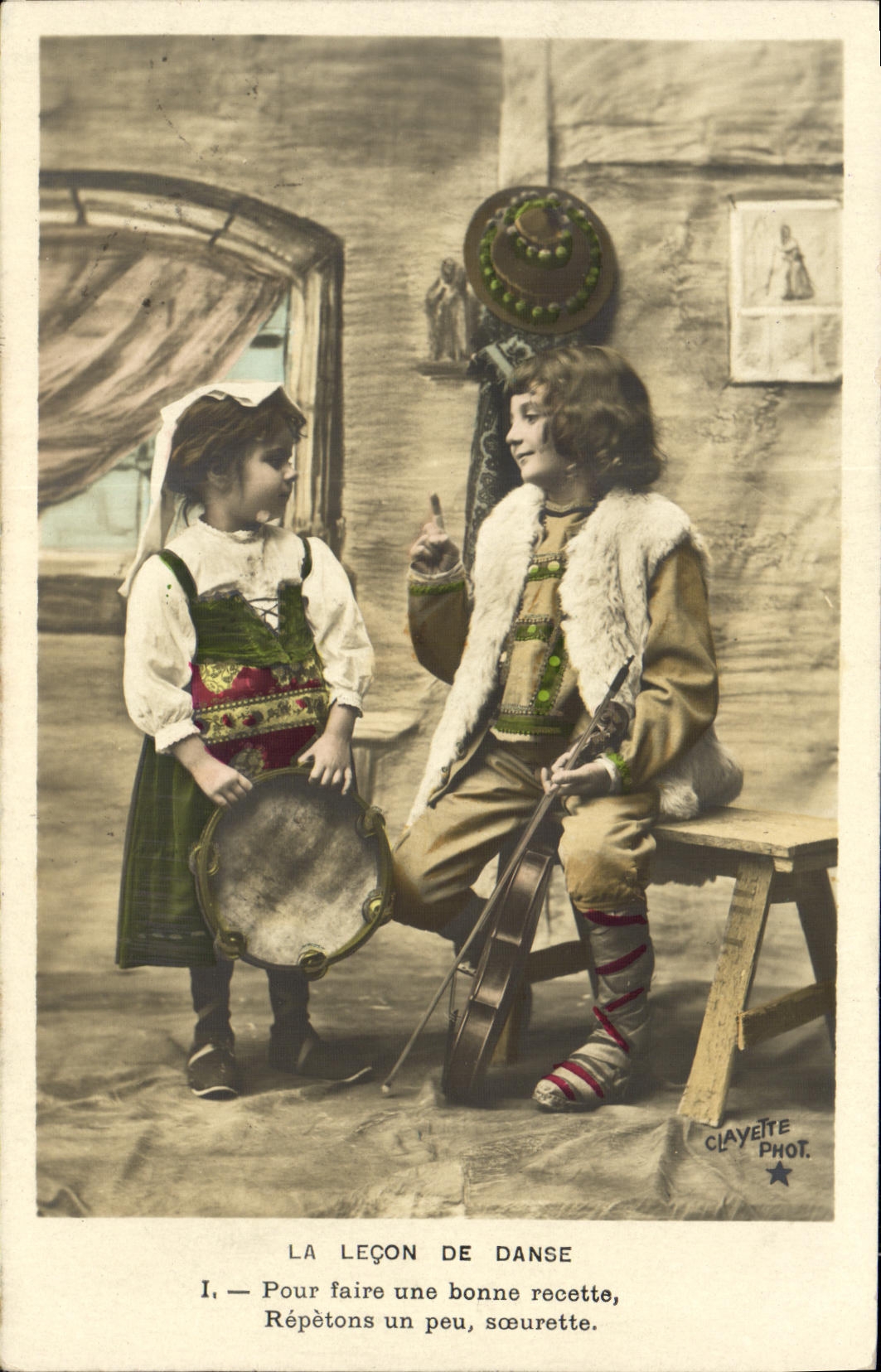 VINTAGE POSTCARD Fantasy Children the lesson of dance Violin