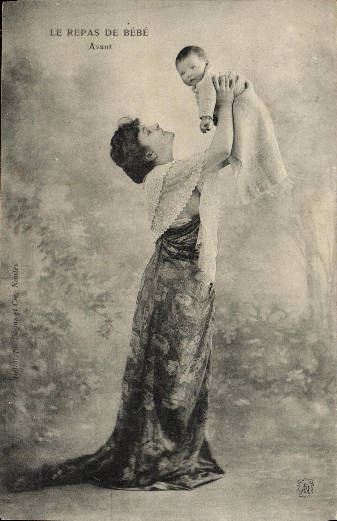 CPA Fantaisie Enfant Femme Le repas de bebe