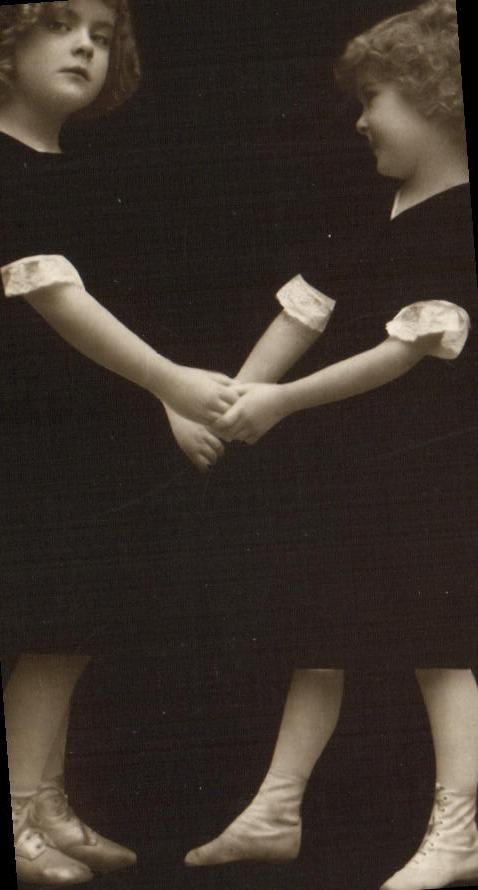 CPA Fantaisie Enfants Jumelles 