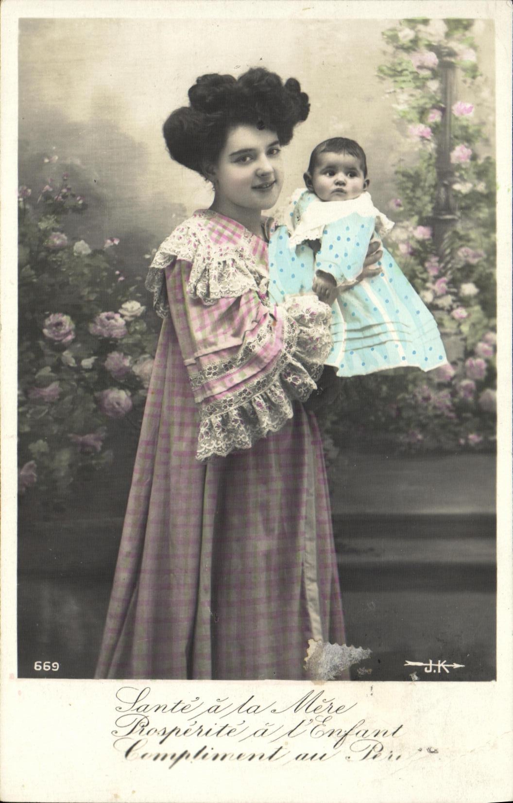 CPA Fantaisie Enfant Femme Bebe